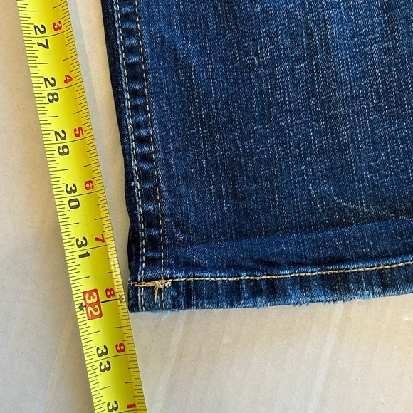 BKE Gabby Straight Stretch Cuffed Denim Jean. Size 31/32 - Picture 12 of 13